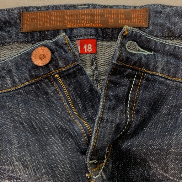 Freestyle Revolution Denim Skirt Size 18 - Picture 4 of 8
